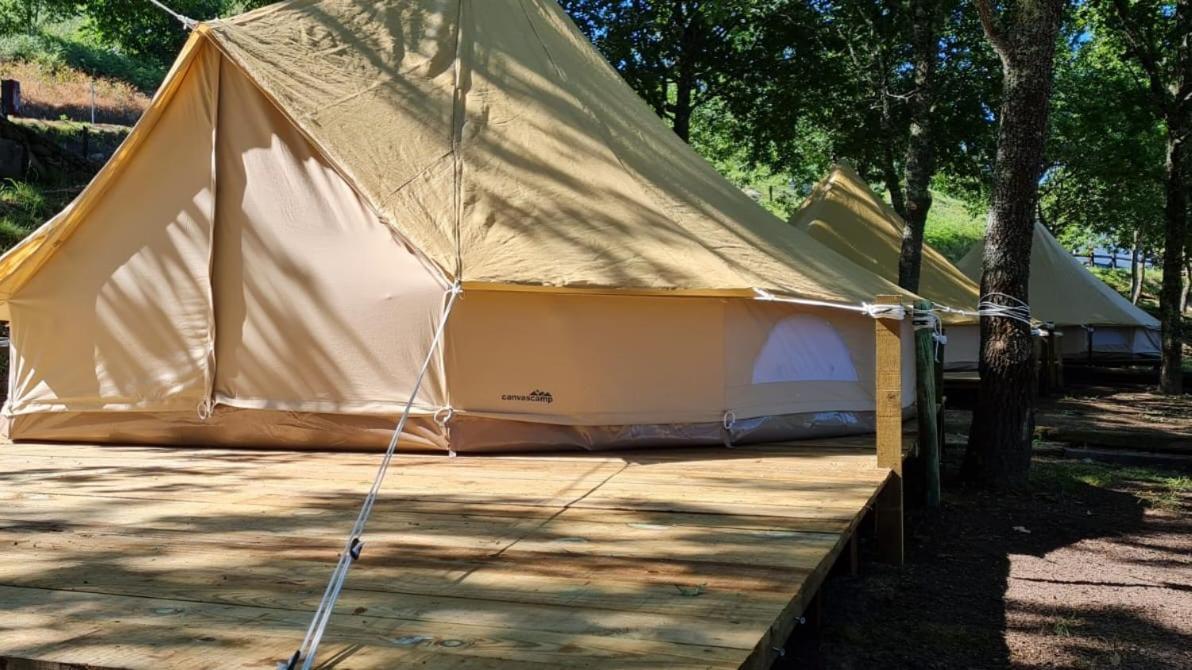 Glamping Aventura Atalaia Hotel Cotobade ภายนอก รูปภาพ